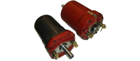 Multi-function cylinder with parking brake and emergency brake